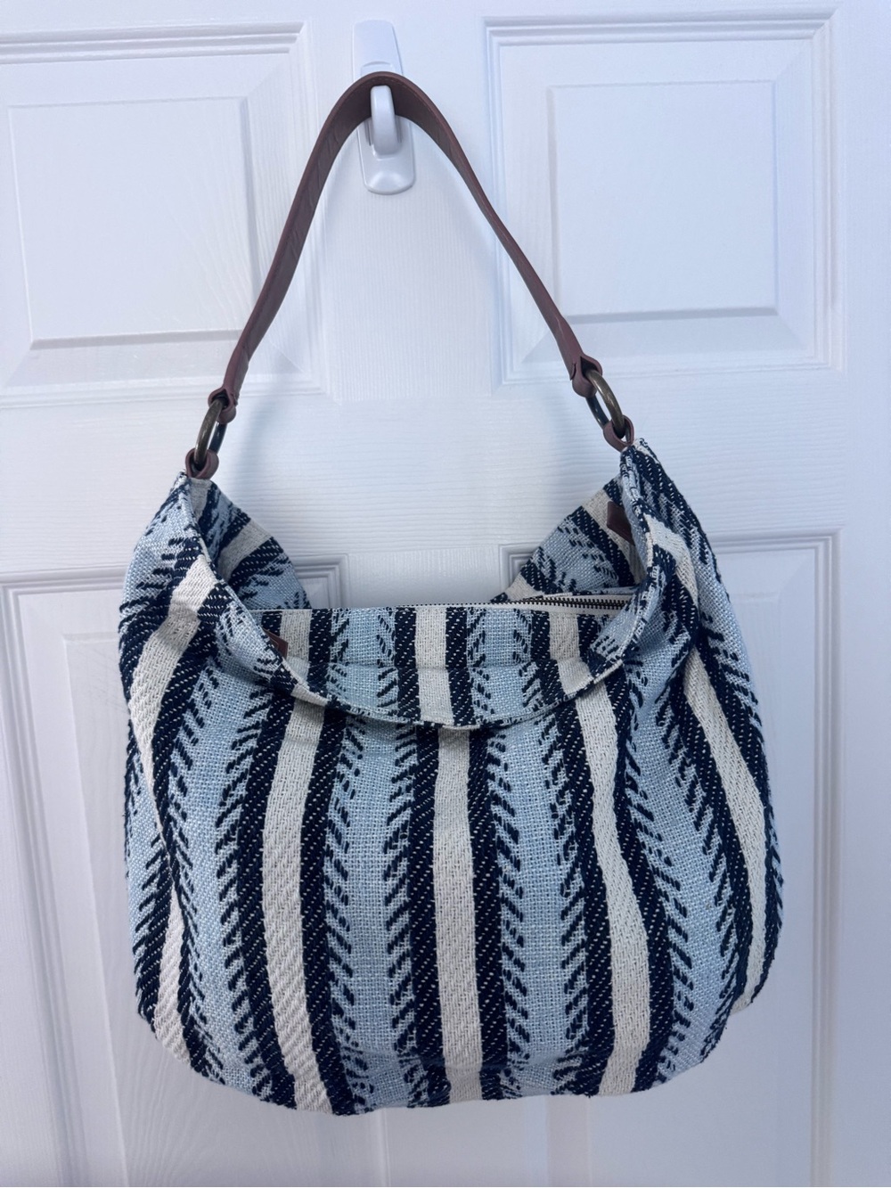Coldwater Creek Blue and White Striped Shoulder Bag with Brown Handle